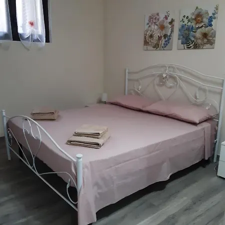Apartment 4 Colonne *